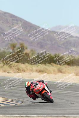 media/Oct-05-2025-CVMA (Sun) [[beeef4f201]]/Race 8-Formula UL Shootout/